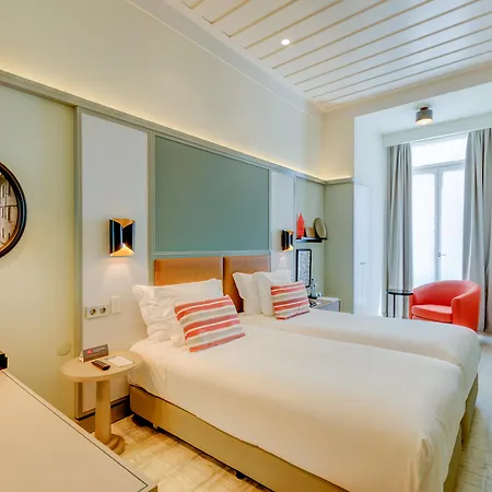 Vincci Baixa Готель 4*
