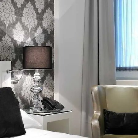 Vincci Baixa Hotel