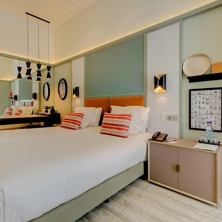 Vincci Baixa Hotel 4*
