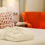 Отель Vincci Baixa 4*