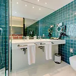 Vincci Baixa Отель 4*